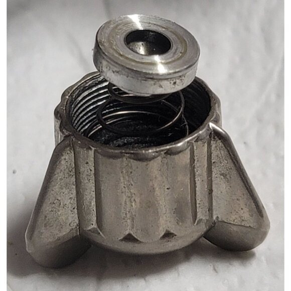 Vintage Recordette Switzerland Spinning Fishing Reel U.S. Patent No. 21 - Metal - Picture 9 of 14